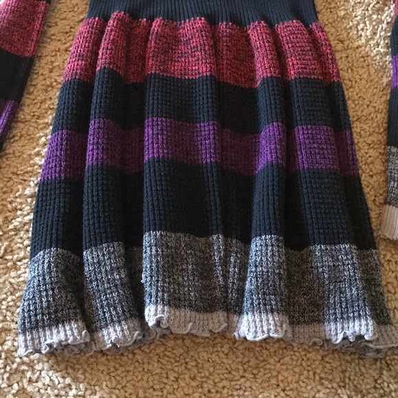 Authentic Free people sweater blouse,in EUC - Picture 7 of 8